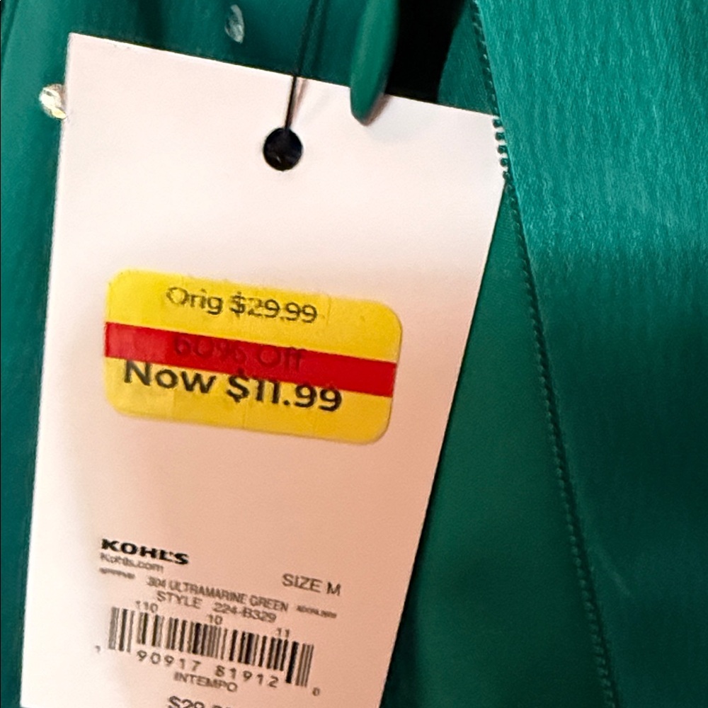 NWT Elegant Green Embellished Crop Top - Picture 7 of 7